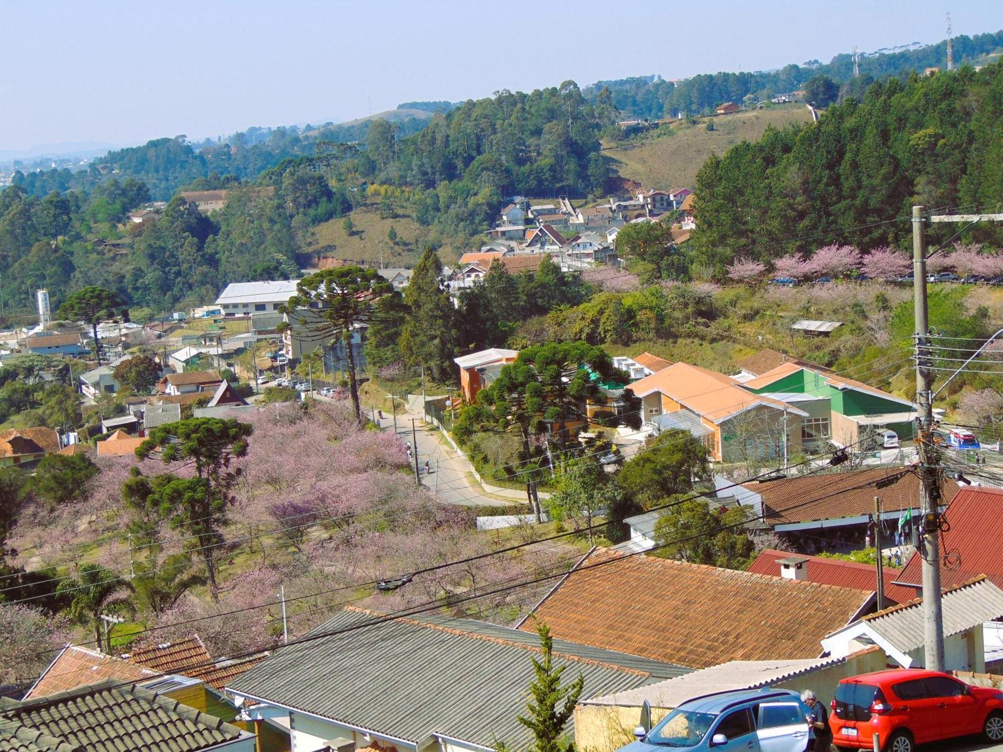 Akatu - Proximo Ao Parque Da Cerejeira Apartment Campos do Jordao